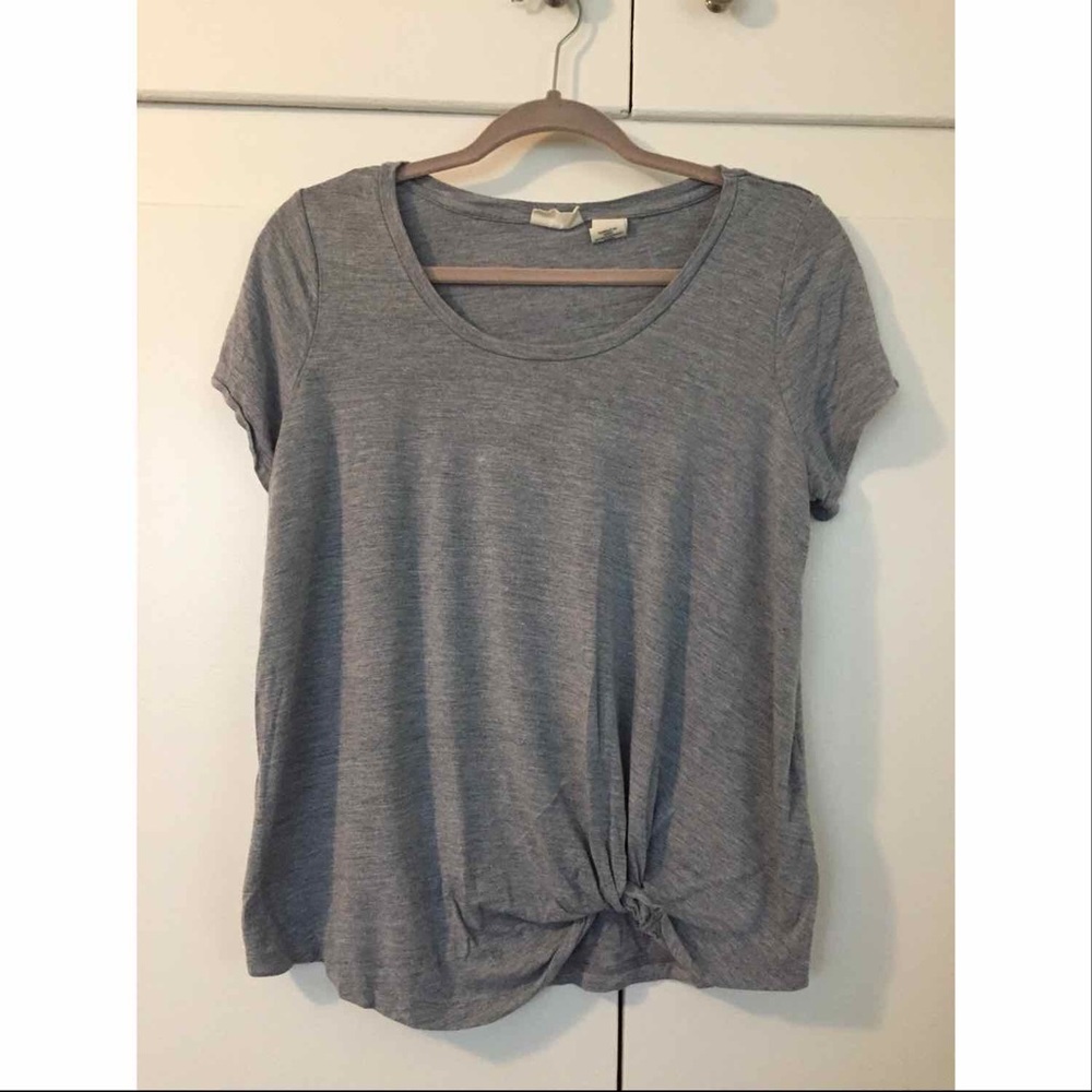 Tied t-shirt